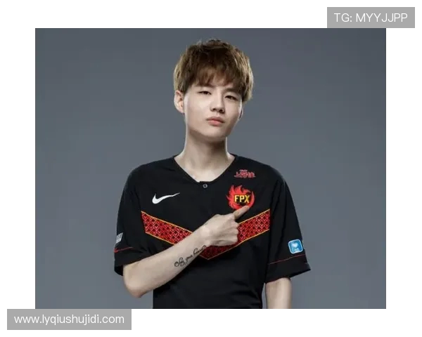 FPX战队选手个人能力深度对比与分析探讨