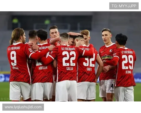 南京足球队比赛经验分析与数据解读探讨球队表现的关键因素与未来发展方向