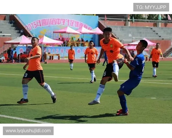 广州足球队在世界锦标赛中的拼搏历程与荣耀追寻 广州足球队在世界锦标赛中的拼搏历程与荣耀追寻