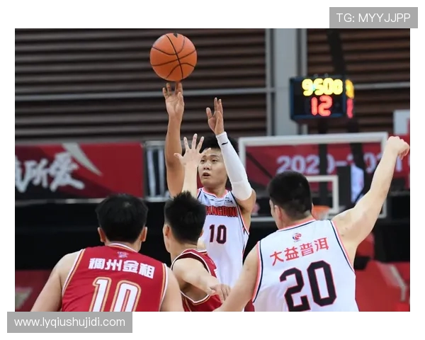 广东对阵浙江稠州篮球直播精彩瞬间全程回顾与分析