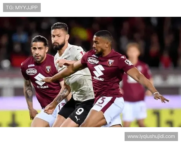 罗马与都灵对决首发阵容分析及战术布局探讨 罗马与都灵对决首发阵容分析及战术布局探讨