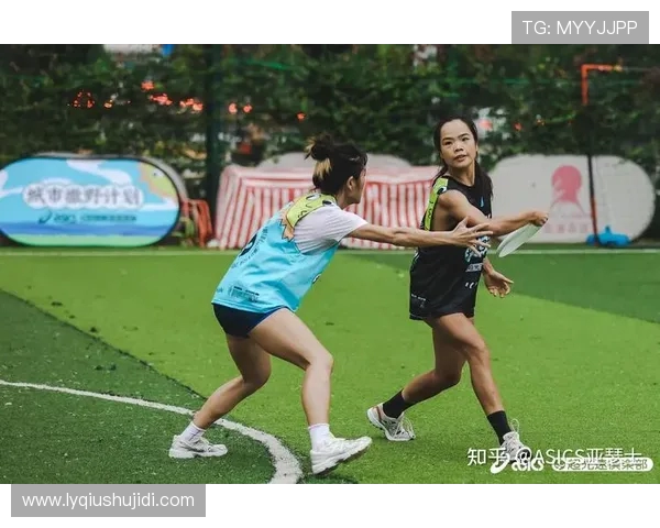 刘军独家分享飞盘技巧与心得体会助你提升投掷与接盘水平 刘军独家分享飞盘技巧与心得体会助你提升投掷与接盘水平