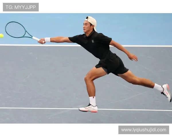 南京网球队心理素质引发热议球员表现与心理状态的深度探讨 南京网球队心理素质引发热议球员表现与心理状态的深度探讨